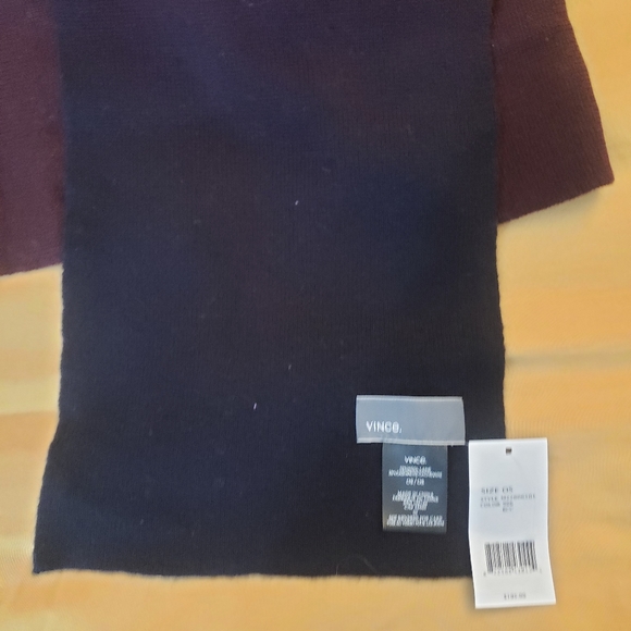 Scarf - Picture 3 of 3